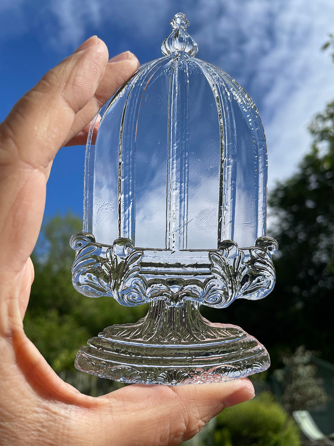 Les Cloches 6 x 10 IOD Mould
