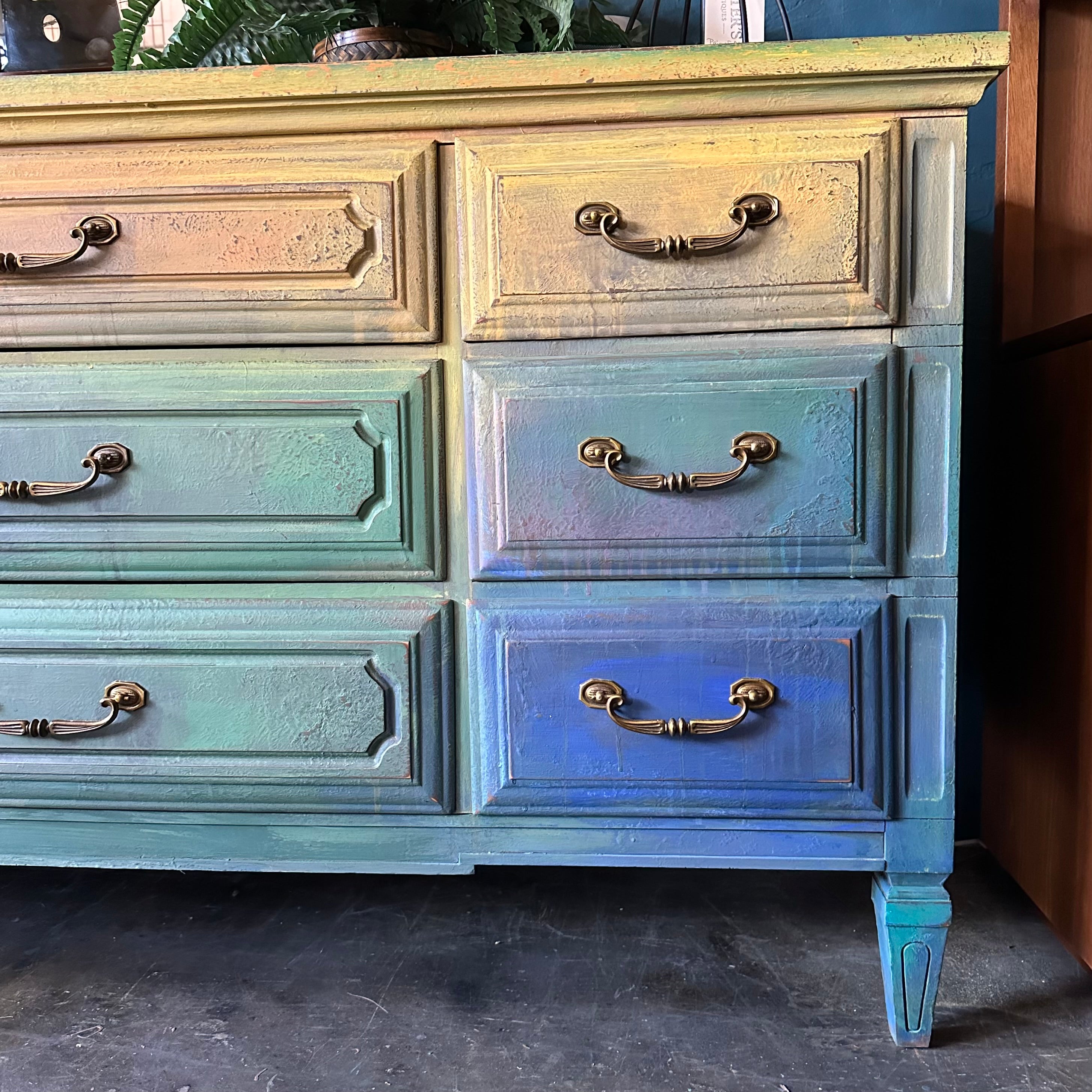 Kent Coffey Serenata Dresser