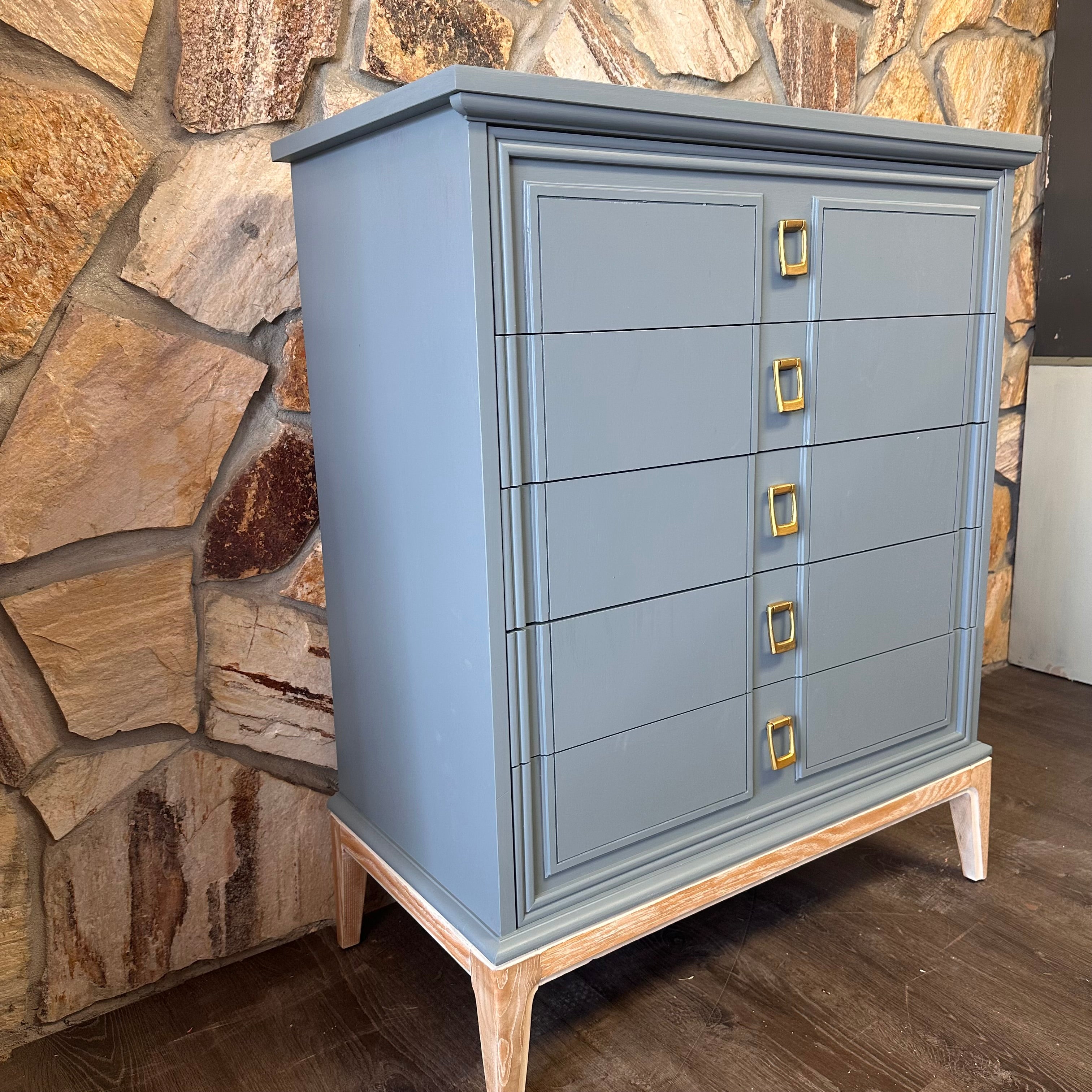 Dixie 5 Drawer MCM Chest with Rectangular Handles