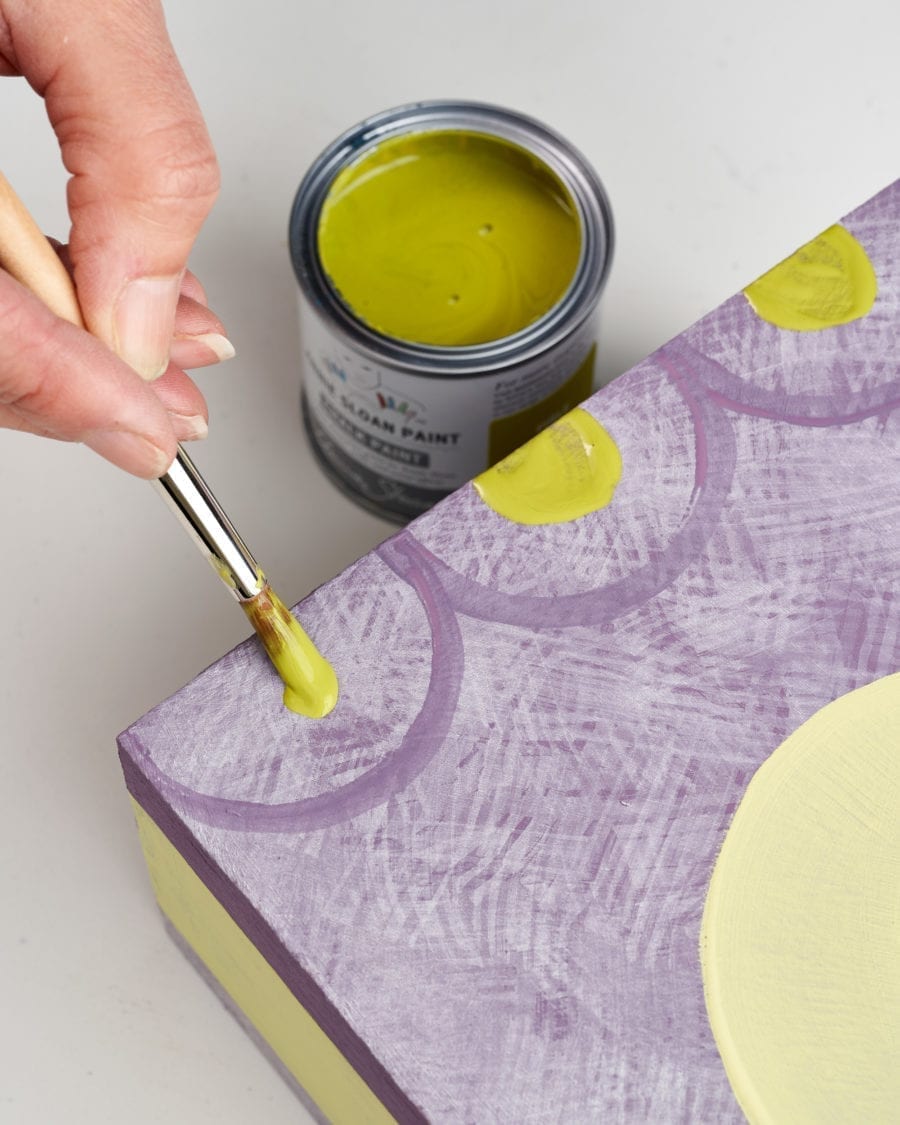 Annie Sloan with Charleston: Paint-Your-Own-Keepsake Box