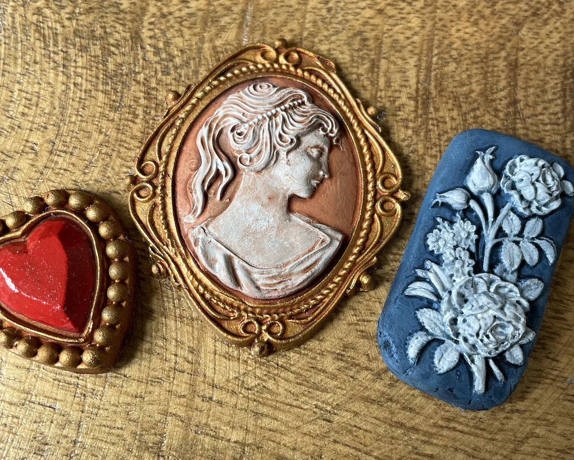 Cameos IOD Mould