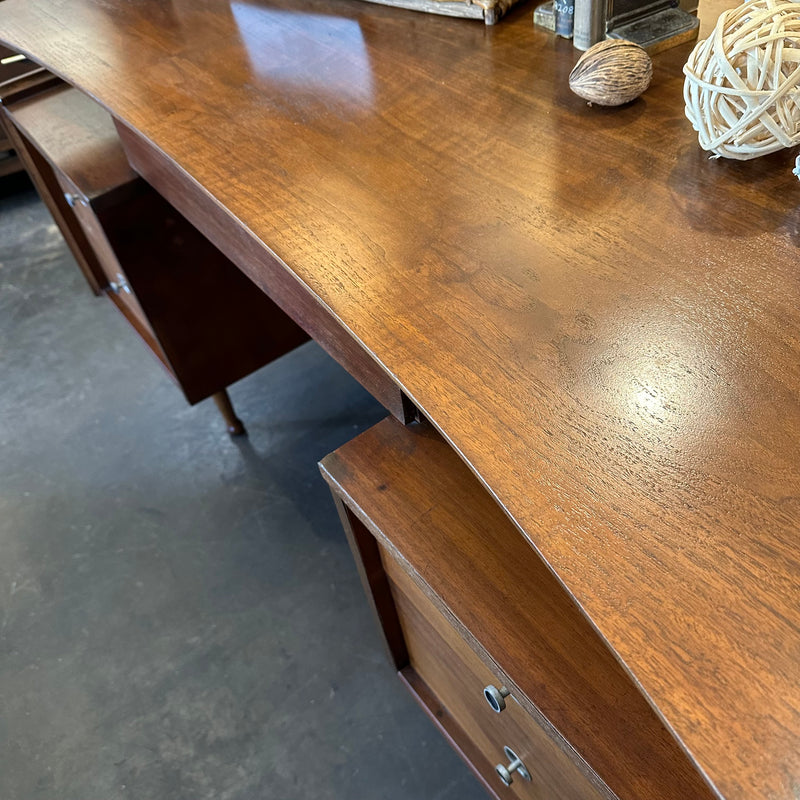 Mainline by Hooker Mid Century Walnut Double Pedestal Floating Top Desk