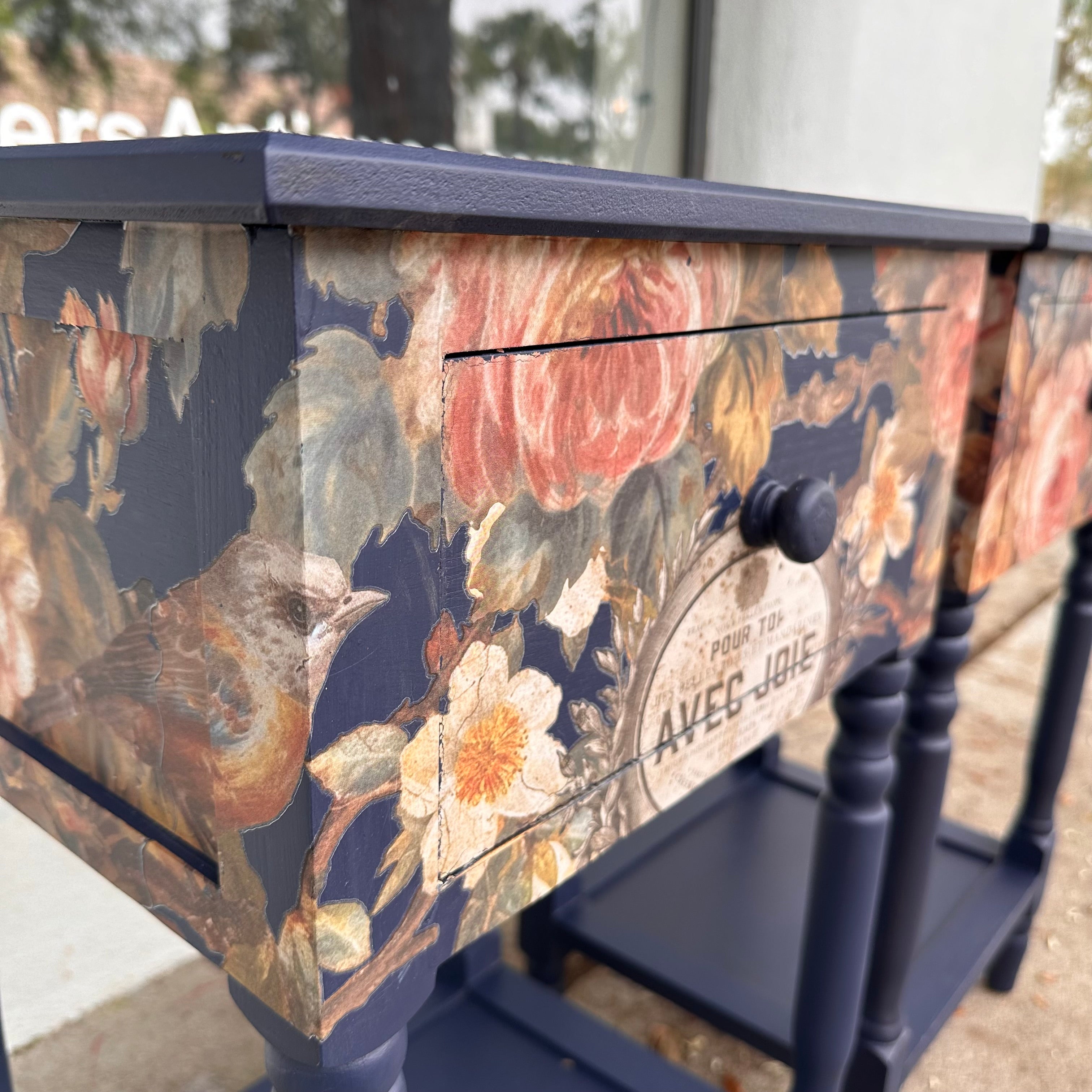 A Pair of Nightstands/End Tables