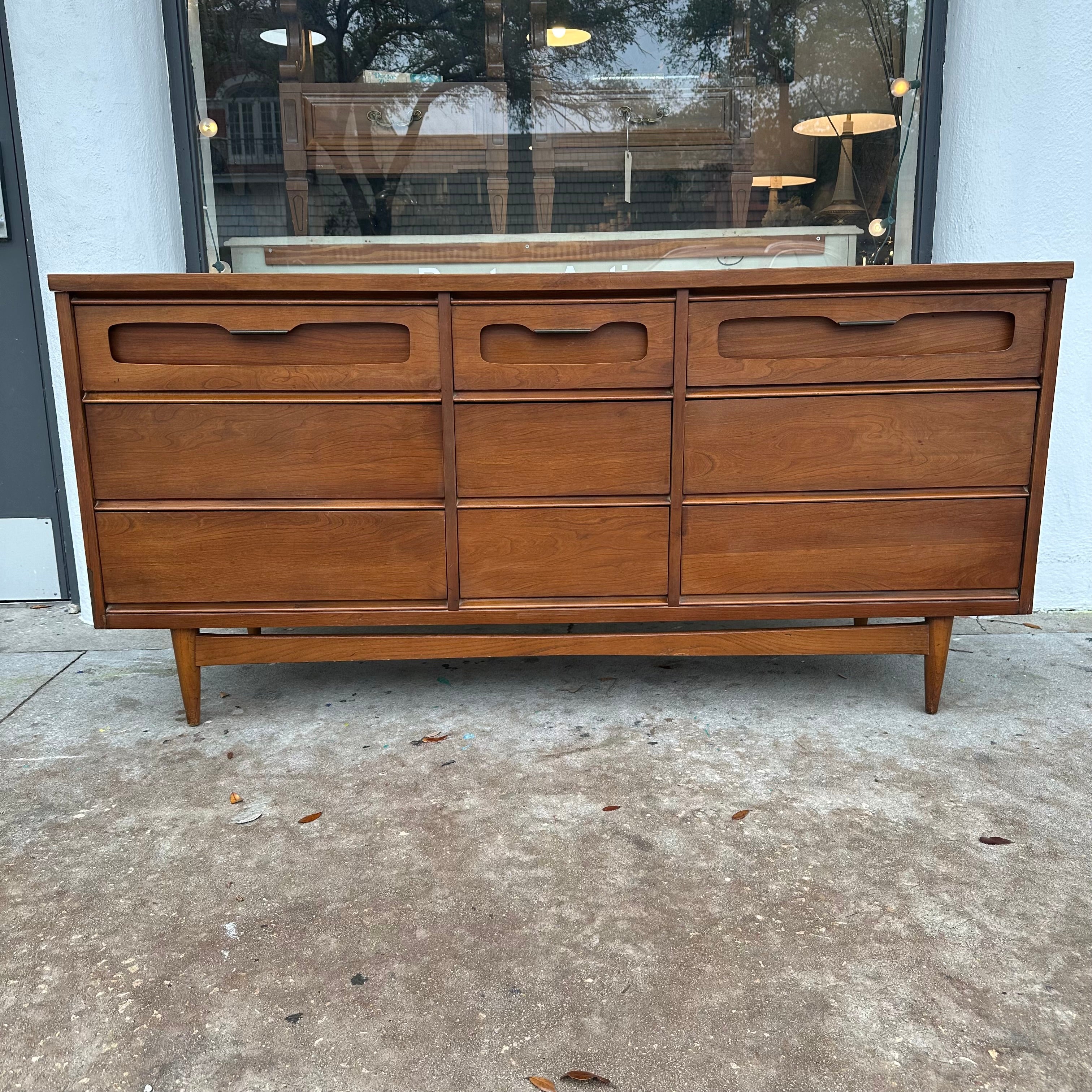 Mid Century Modern Triple Dresser by Bassett Furniture