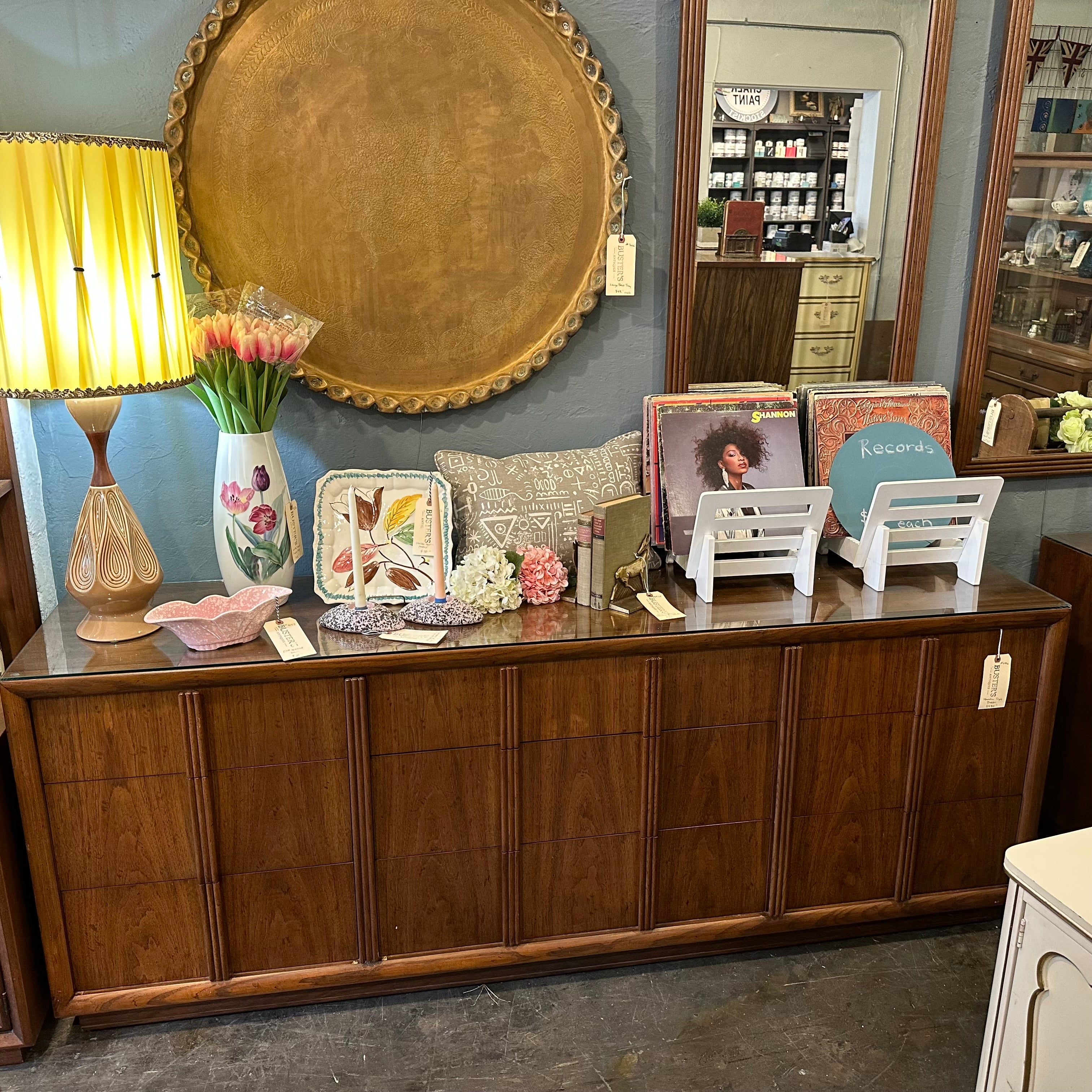 Henredon 9 Drawer Dresser