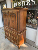 Drexel Brittany Heritage French Provincial Louis XV Armoire