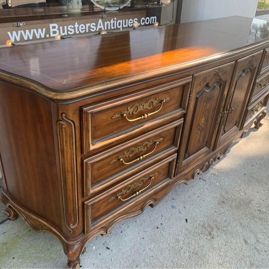 Drexel Brittany Heritage French Provincial Louis XV Triple Dresser