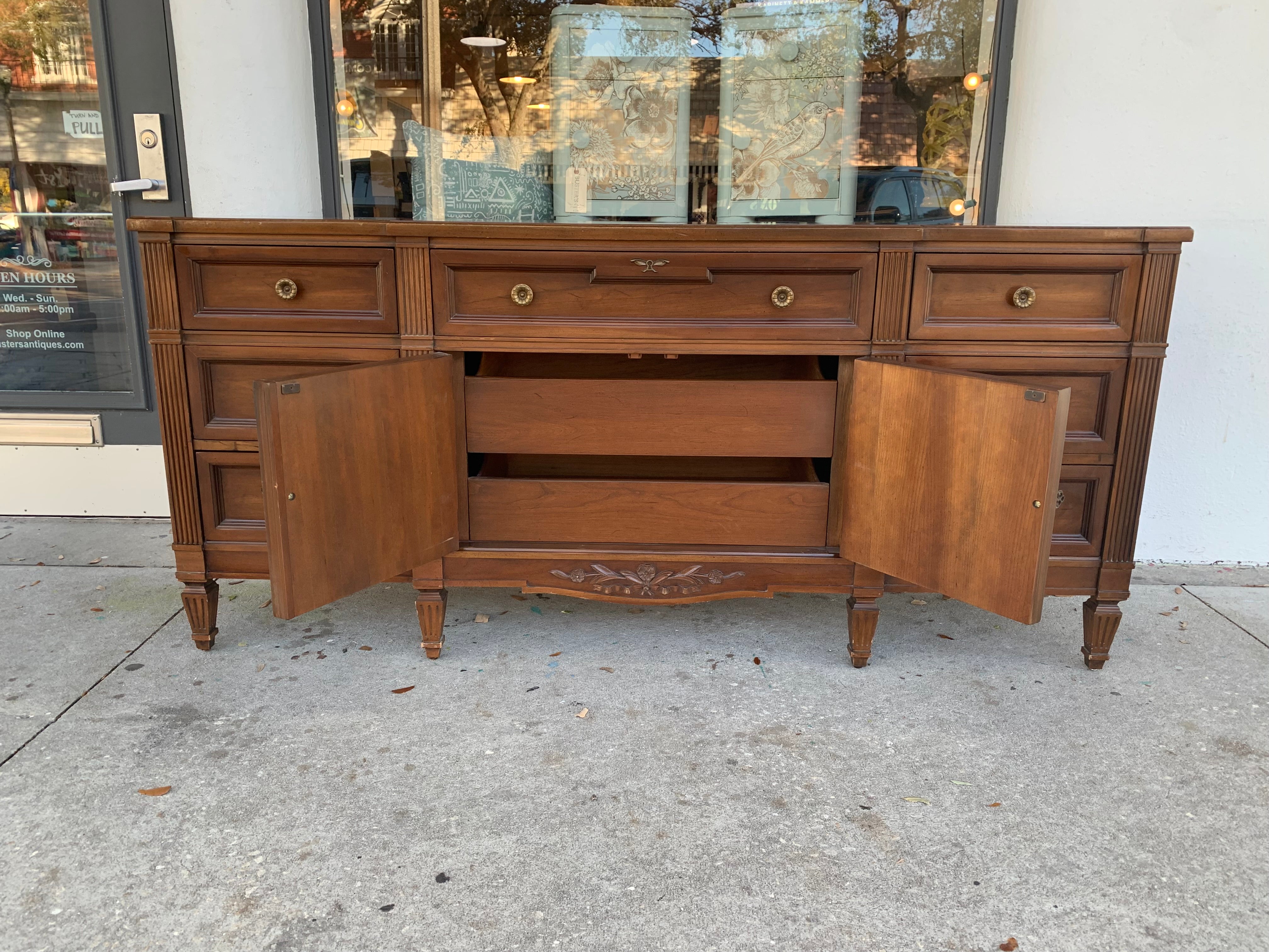 Vintage “Italian Classic” Dresser By Broyhill Premier